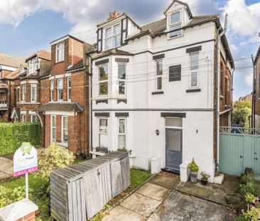 2 bedroom flat to rent - Photo 6