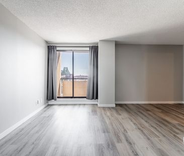 1951 Maisonneuve Boulevard East, Montréal, QC - Photo 4
