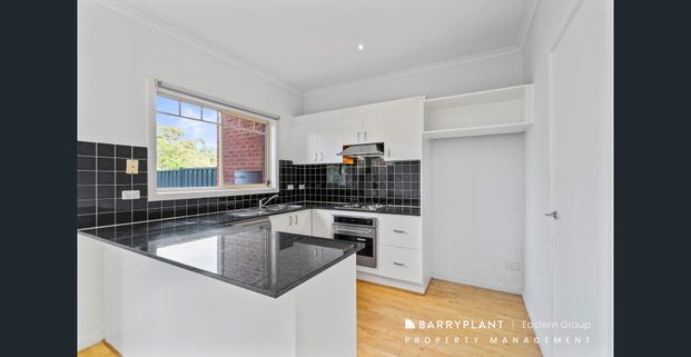 Spacious Townhouse Living in a Peaceful, Parkside Pocket - Photo 1