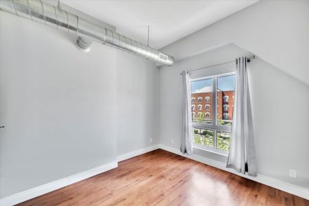 For Lease - 150 Colborne Street Unit# 302, Brantford, Ontario - Photo 5