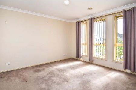 Comfortable Living in a Quiet Neighbourhood - Photo 5