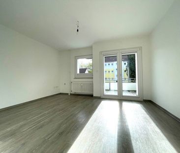 3-Zimmer Wohnung mit frisch verlegten Vinylboden - Foto 1