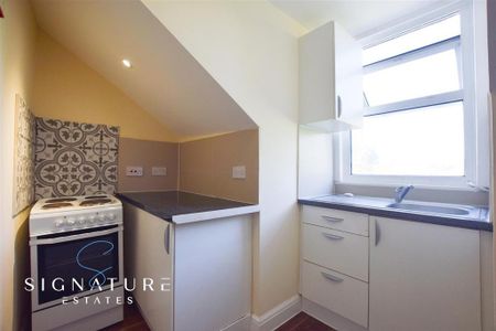1 bedroom flat to rent - Photo 3
