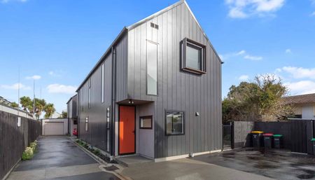 ​​Modern Two-Bedroom Townhouse in Addington Available February 2026​ - Photo 2