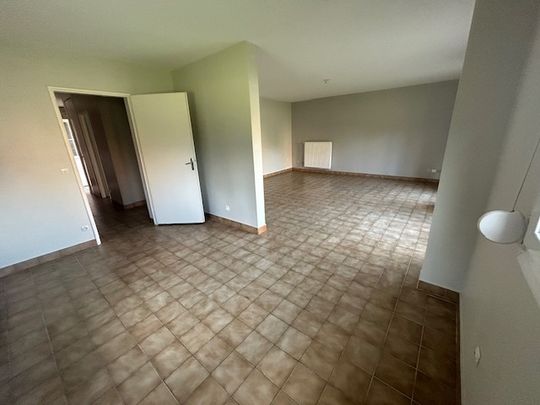 Location Maison 7 pièces 142m² GRAVELINES 59820 - Photo 1