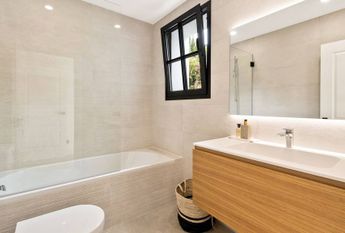 6 bedroom luxury Villa for rent in Marbella, Spain