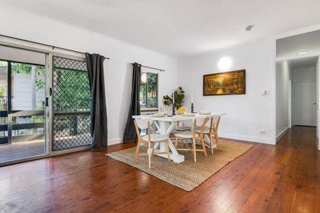 ELEVATED LIVING IN LEANYER AWAITS YOU - Photo 3