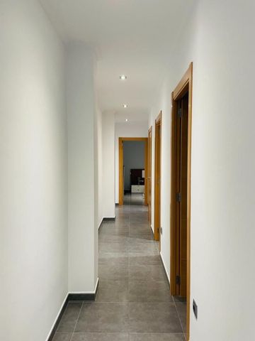 Piso de alquiler en Carrer de Dalt de la Mar, 71, Natzaret - Photo 3