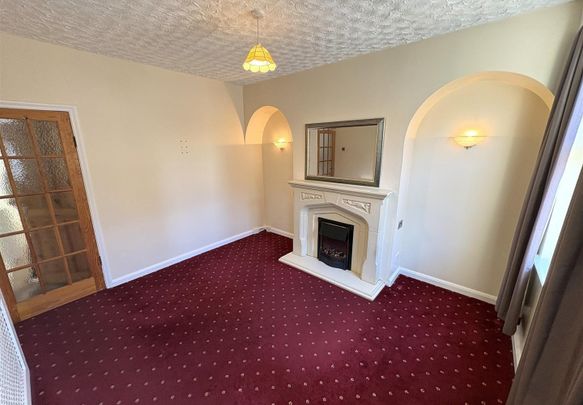 Victoria Road, Brierley Hill - Photo 1