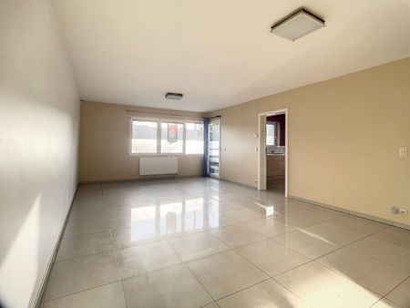 Appartement met 3 slaapkamers te huur in HUY - Photo 3