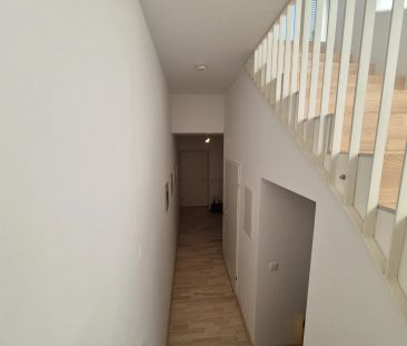 Traumhaft schöne Dachgeschoßwohnung in der Zinzendorfgasse mit groß... - Foto 3