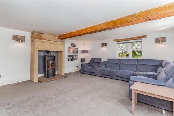 5 bedroom house to rent - Photo 1