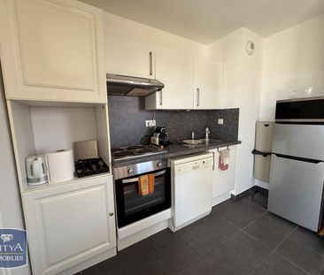 Location Appartement 2 pièces 42m² MARLY 59770 - Photo 5