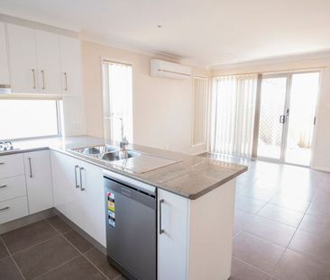 Excellent Location - Photo 5