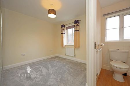3 bedroom terraced house to rent - Photo 5