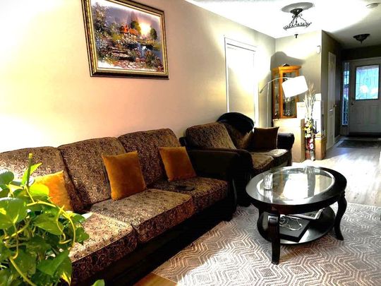 For Lease - 30 Needlewood Lane, Brampton, Ontario - Photo 1