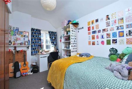 Sydenham Road, Guildford, Surrey, GU1 - Photo 2