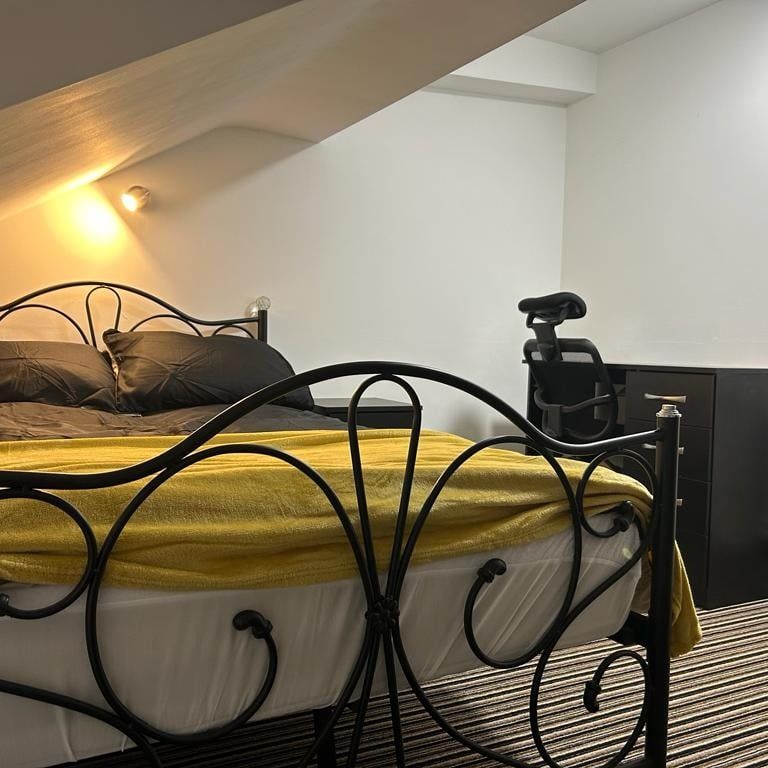 6 Bed Terraced House, Saxony Road, L7 - Photo 1