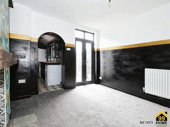 3 bedroom semi-detached house to rent - Photo 1