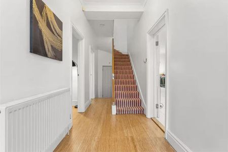 Gloucester Road - Photo 2