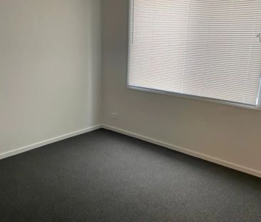 3/3 First Street, West Footscray VIC 3012 - Photo 3