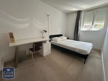 Location Appartement 4 pièces 66m² LE MANS 72000 - Photo 4