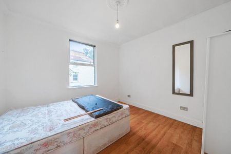 5 bedroom terraced house to rent - Photo 3