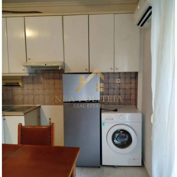 Studio / γκαρσονιέρα 30 τ.μ. προς ενοικίαση - Photo 1