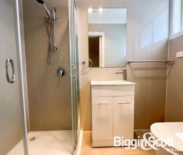 Spacious family house in great location - Photo 2