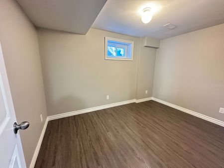 For Lease - 199 Avondale Boulevard Unit# Unit 2, Brampton, Ontario - Photo 2