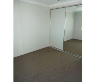 3 Bedroom Townhouse - Photo 4