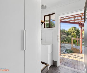 59 Bosworth Circuit, Kambah ACT 2902 - House For Rent | Domain - Photo 2