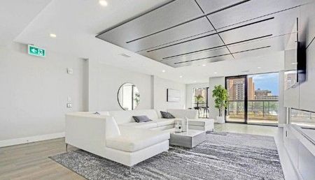 For Lease - 15 Queen Street Unit# 1605, Hamilton, Ontario - Photo 4