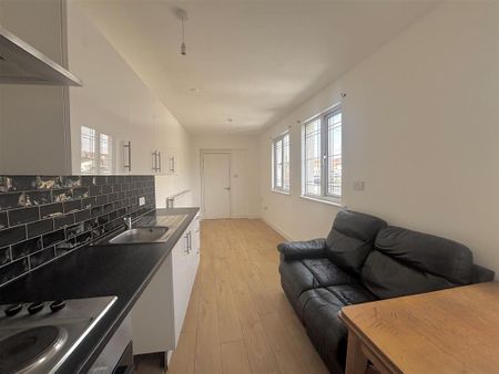 1 bedroom apartment to rent - Photo 3