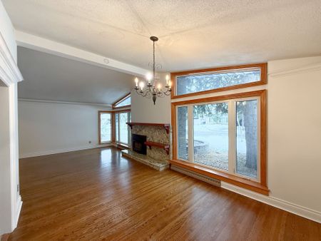 For Lease - 23 Palomino Crescent, Toronto, Ontario - Photo 2