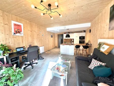 Appartement te huur - Foto 2