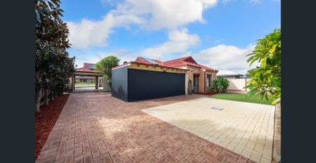 WHAT A RIPPER... SO CLOSE TO RIVER & CITY - Photo 5