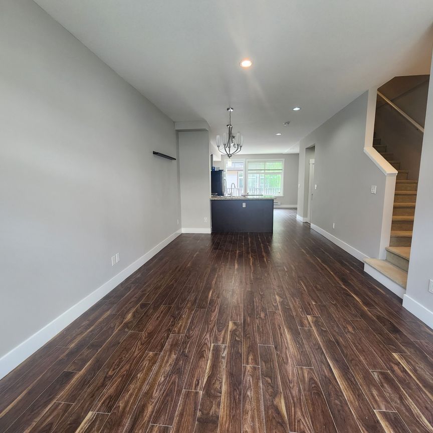Three Bedroom Townhouse in Cloverdale - Photo 1