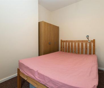 5 bedroom house to rent - Photo 2