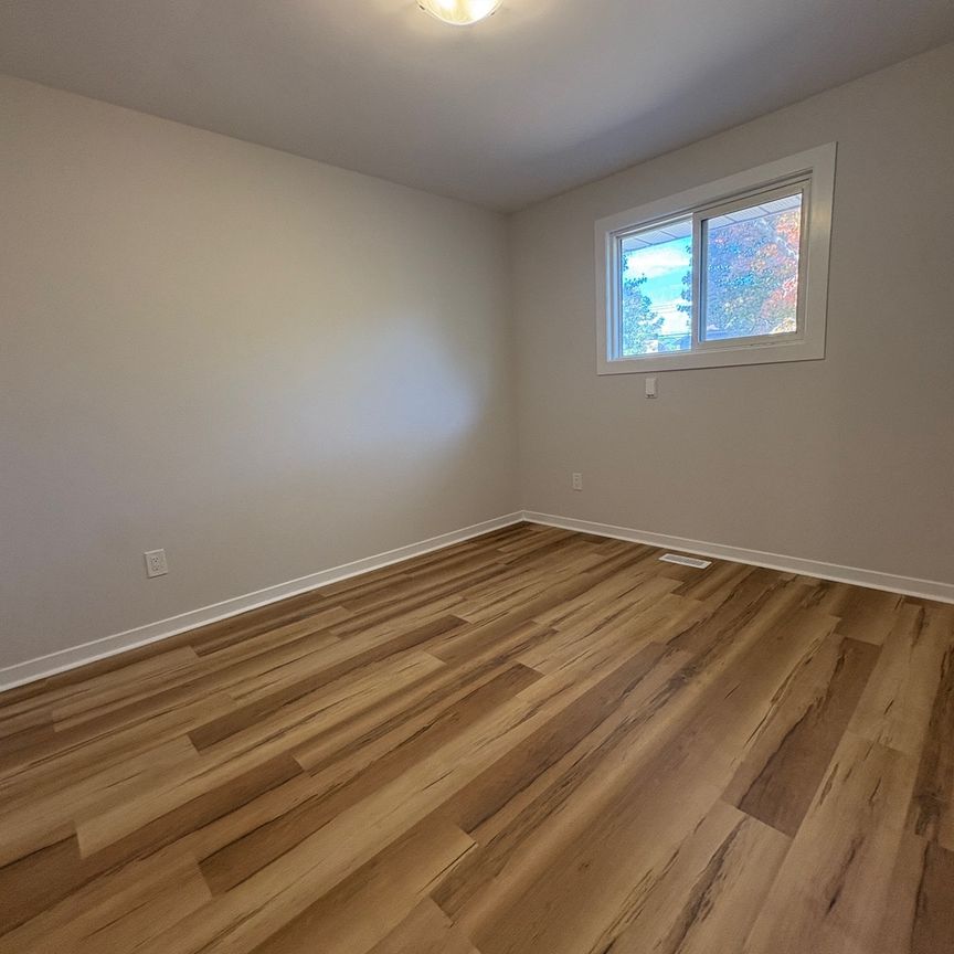 1-61 Abbey Dale Crt, Kingston, ON K7K 5W8 - Photo 1