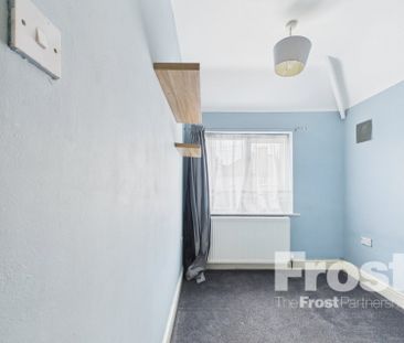 Vernon Road, Feltham,TW13 - Photo 3