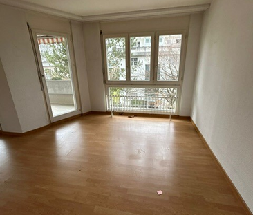 Helle 3.5 Zimmerwohnung per sofort zu vermieten! - Photo 1