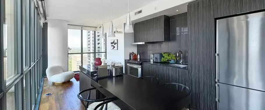 101 Charles Street East, Toronto, ON, M4Y0A9 | 101 Charles Street East, Toronto - Photo 1