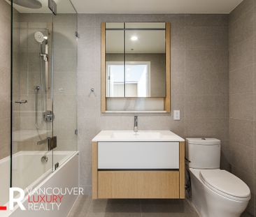 None in West Vancouver, BC - Photo 6