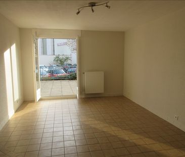 Location Appartement 2 pièces 47m² - Photo 6