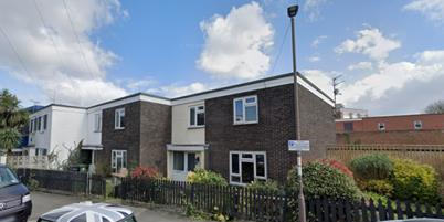 5 bedroom end of terrace house to rent - Photo 3