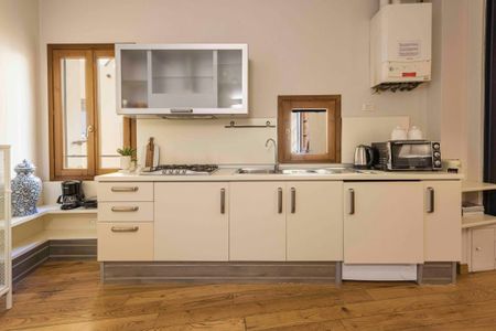 Via dellOrto, Florence, Tuscany 50124 - Photo 3