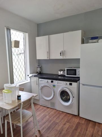 Fazakerley Road, Walton, Liverpool - Photo 5