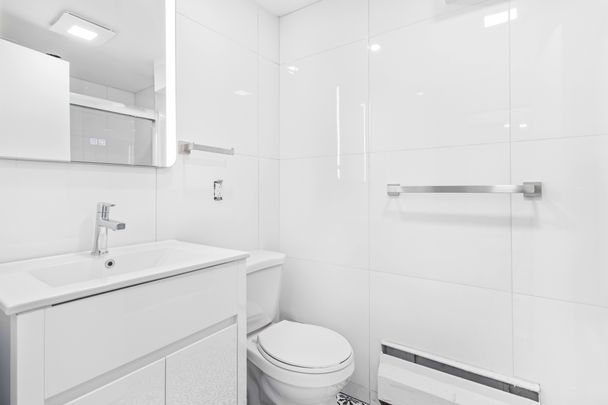 1900 avenue Lincoln - Amazing 1-bedroom for rent! - Photo 1