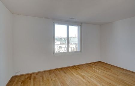 Modern and central - Photo 5